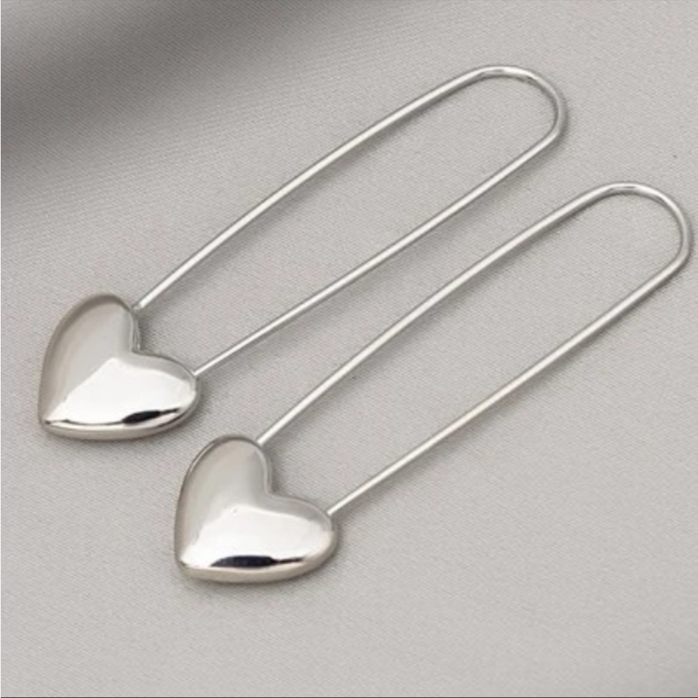 Last pair! 🆕 Zara silver heart safety pin earrings